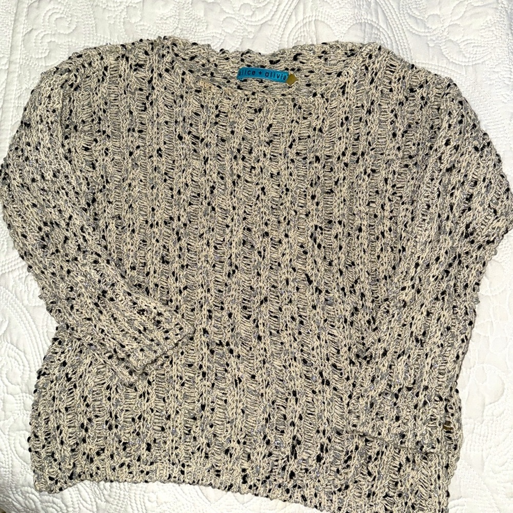 Alice, Olivia size XS fisherman sweater three-quarter sleeve like new